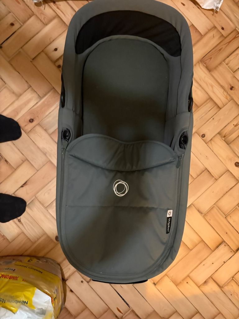 image for Bugaboo basinet dragonfly 