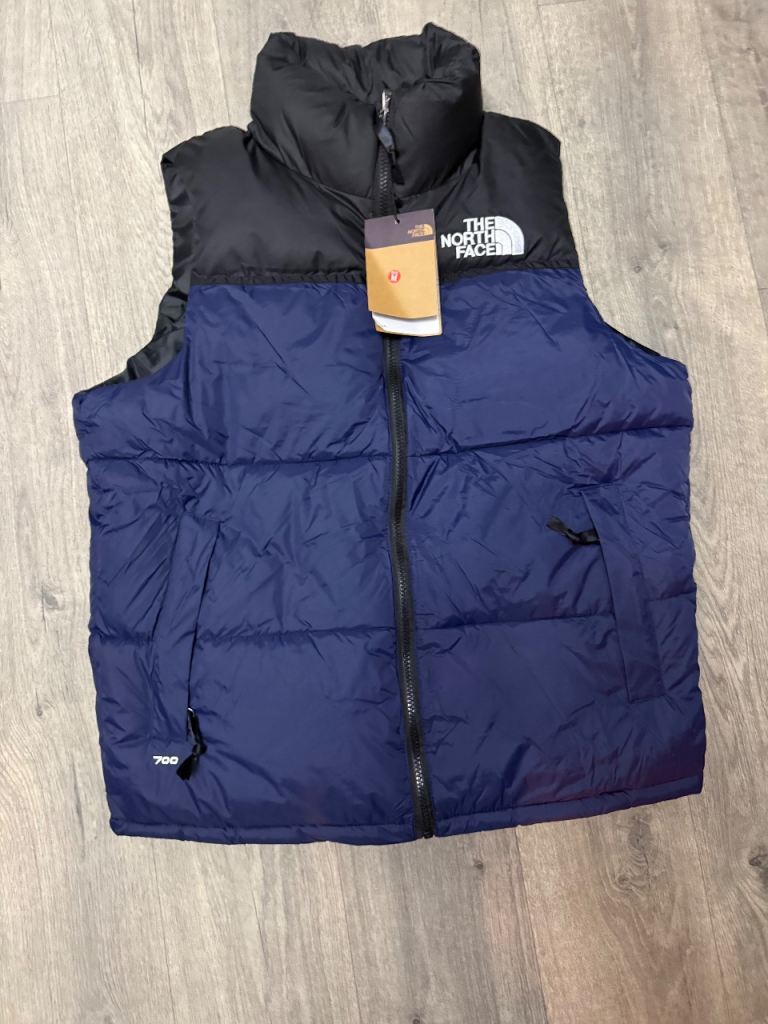 Men’s medium body warmer north face 