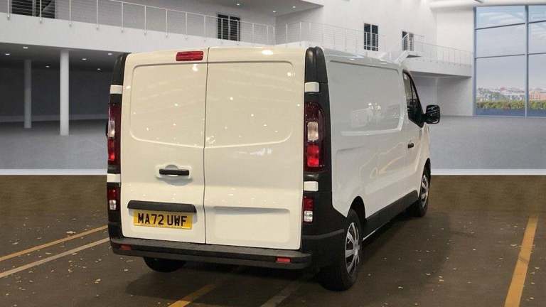 2022 Renault Trafic 2.0 dCi Blue LL30 Business L2 H1 Euro 6 (s/s) 5dr PANEL VAN Diesel Manual