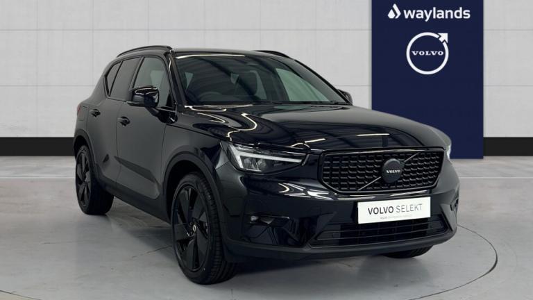 2025 Volvo XC40 Black Edition Plus, B4 Mild hybrid, Petrol, Heated Windscreen, Heated Seats Estat...