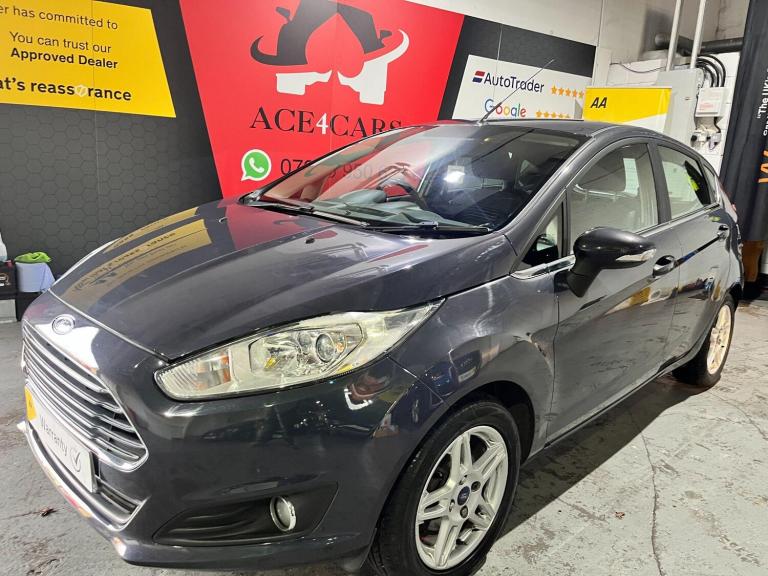 2014 Ford Fiesta 1.6 Zetec 5dr Powershift HATCHBACK PETROL Automatic
