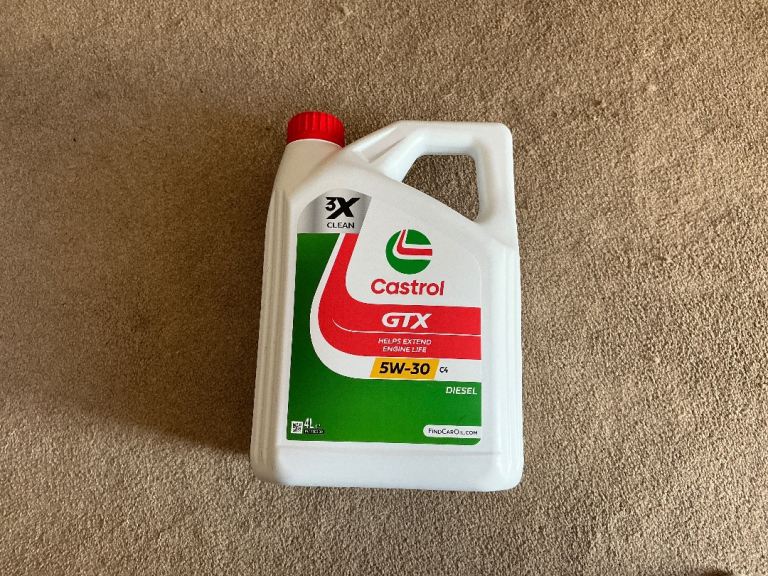 Castrol GTX 5W-30 C4 Car Engine Oil 4L