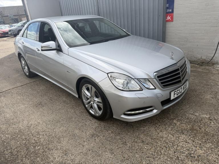 MERCEDES-BENZ E CLASS 2.1 E220 CDI BlueEfficiency Executive SE 2012