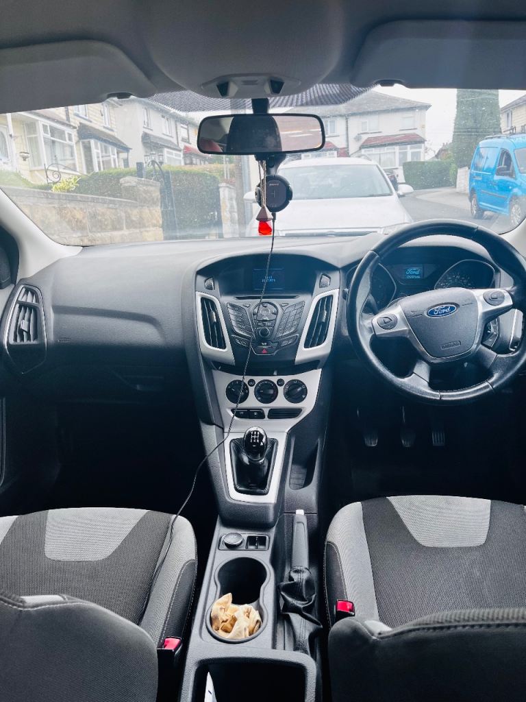 Ford, FOCUS, Hatchback, 2012, Manual, 1596 (cc), 5 doors