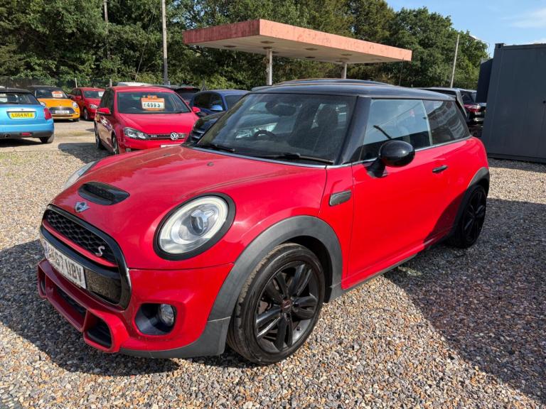 MINI Hatch 2.0 Cooper S Euro 6 (s/s) 3dr Petrol Manual