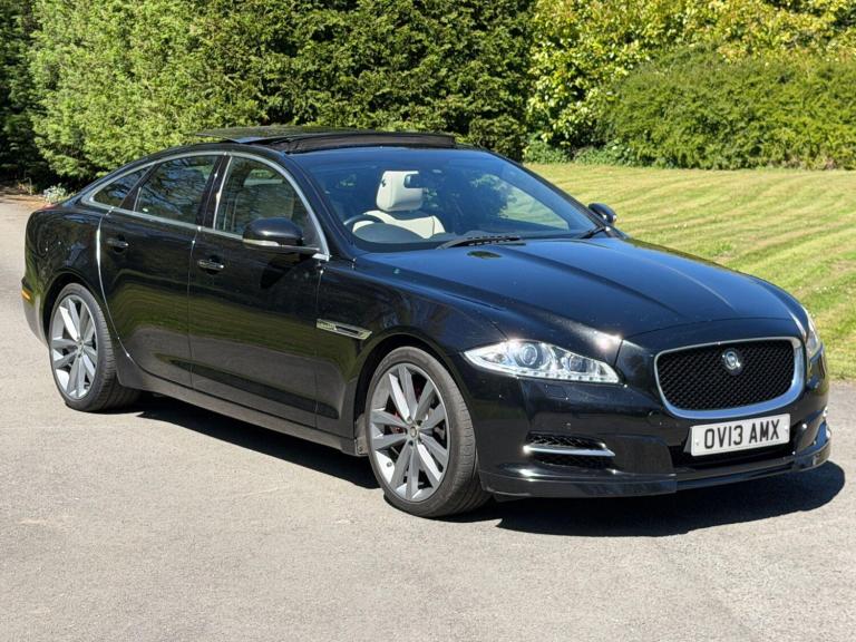 2013 Jaguar XJ 3.0d V6 Portfolio 4dr Auto [8] SALOON DIESEL Automatic