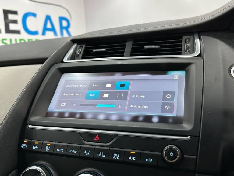 2020 Jaguar E-Pace 2.0 D180 R-Dynamic S SUV 5dr Diesel Auto AWD Euro 6 (s/s) (180 ps) ESTATE Dies...