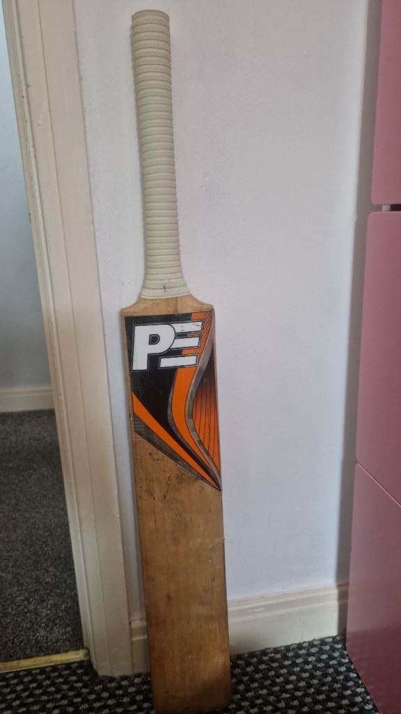 Cricket bat :BIG SALE: £30