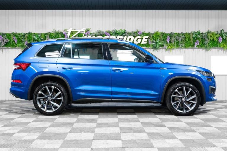 2022 Skoda Kodiaq 2.0 TDI SportLine SUV 5dr Diesel DSG 4WD Euro 6 (s/s) (7 Seat) (200 ps) ESTATE ...