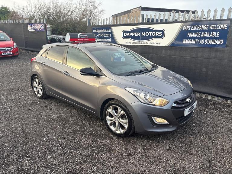image for 2014 Hyundai i30 1.6 120PS SE Panorama Hatchback Petrol Manual