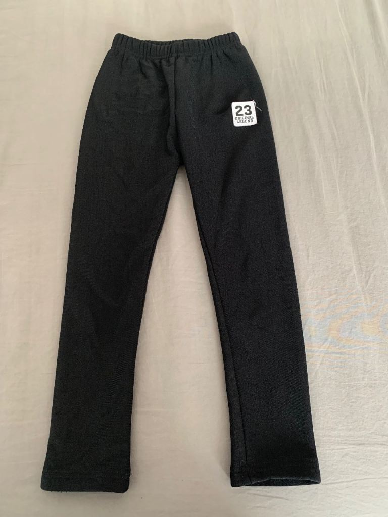 Girls black trousers, size: 6-7years