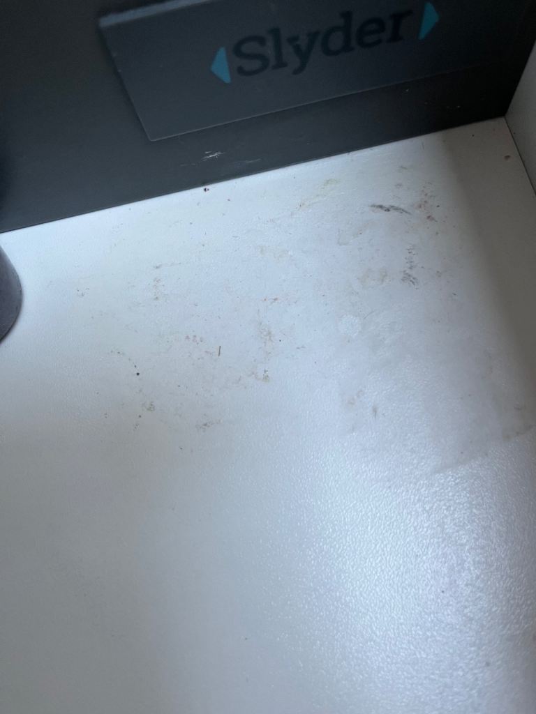 REM Florence Manicure Table 