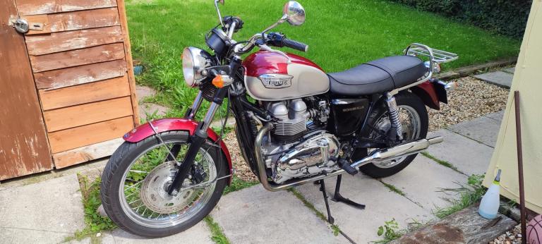 Triumph, BONNEVILLE, 2001, 790 (cc)