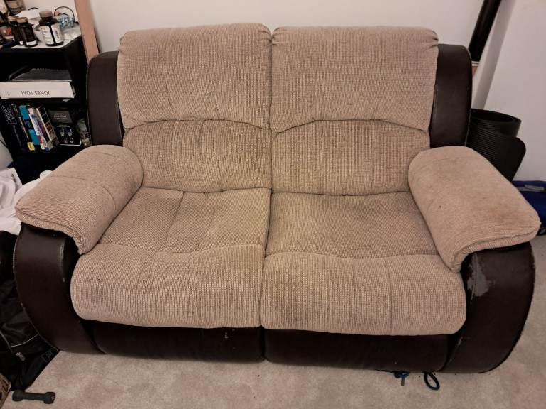 2 seater sofa (recliner)