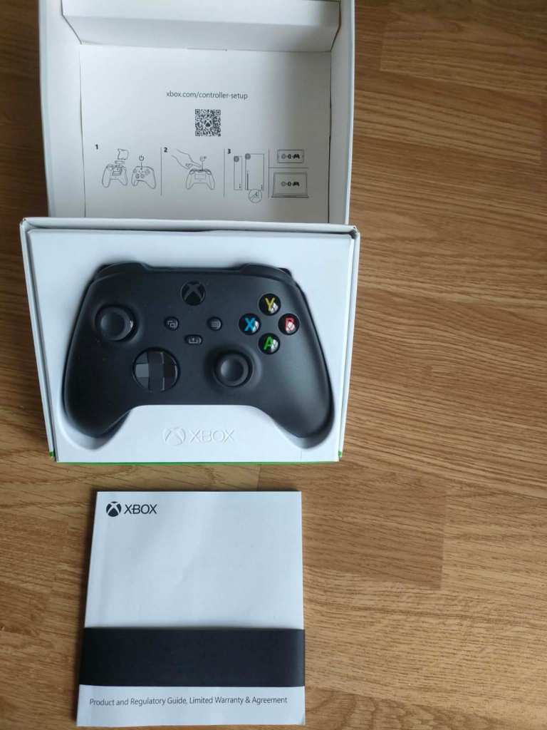 Xbox Wireless Controller – Black, New in Box