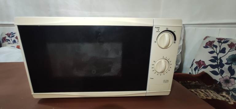 Tesco Microwave in good condition