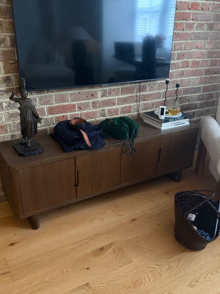 Wooden Media Unit / Sideboard – Good Condition