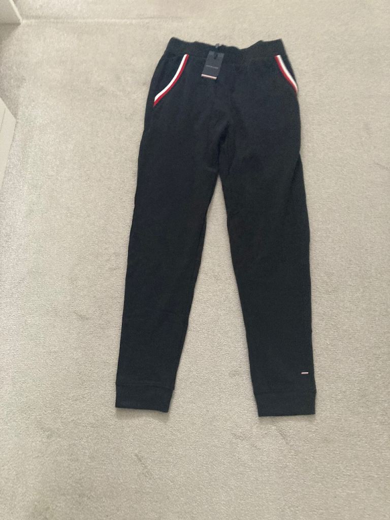 Men’s Hilfiger Training joggers M