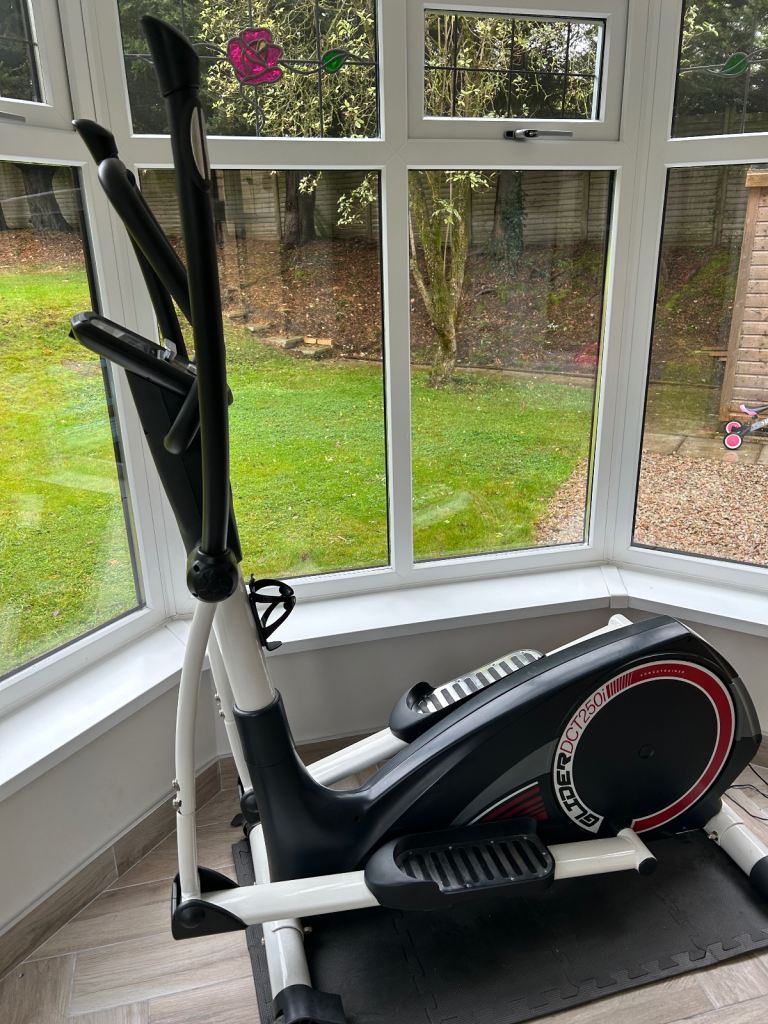 Elliptical machine, Glider DCT 250