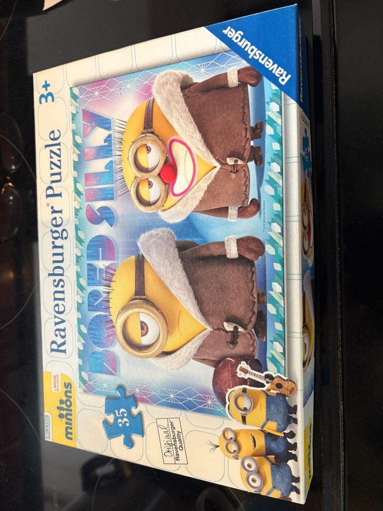 Minions Ravensburger jigsaw