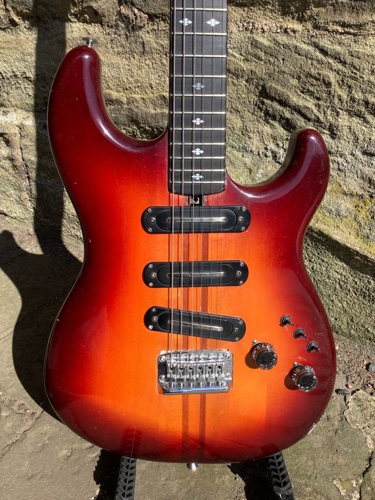Yamaha SC-1200, 1979, Sunburst.