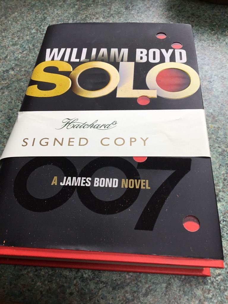SOLO, JAMES BOND NOVEL 1st EDITION