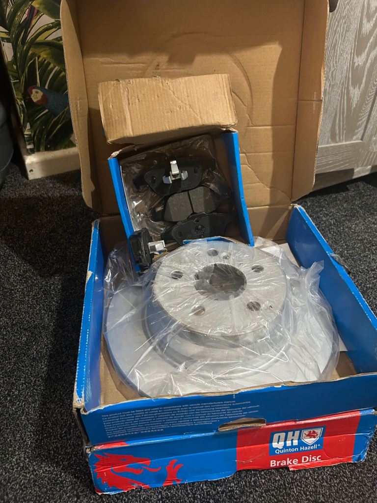 Mercedes-Benz Brake pads & Discs