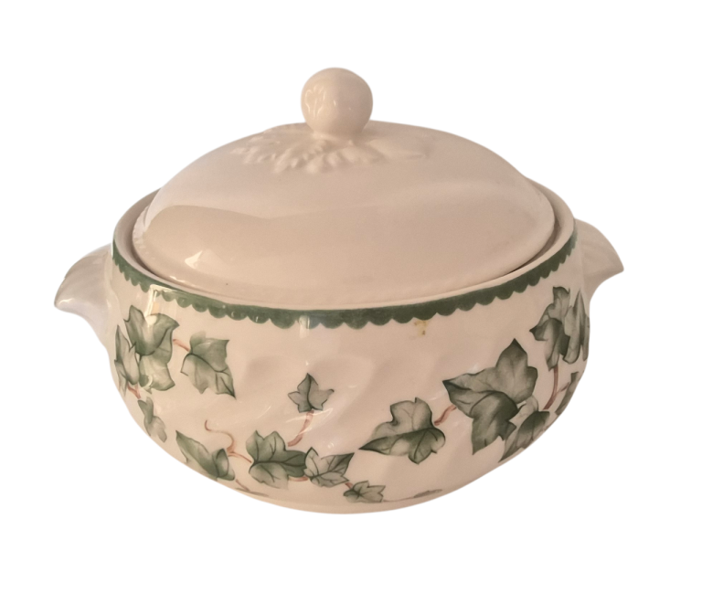 Bhs Country Vine – Lugged Handled Lidded Vegetable Tureen.