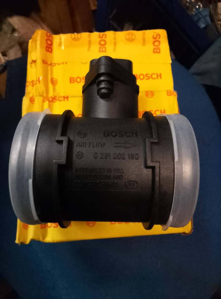 GENUINE BOSCH AIR FLOW METER Vauxhall Astra Mk IV, Combo Mk II, Corsa Mk II, Omega, Vectra, Zafira A