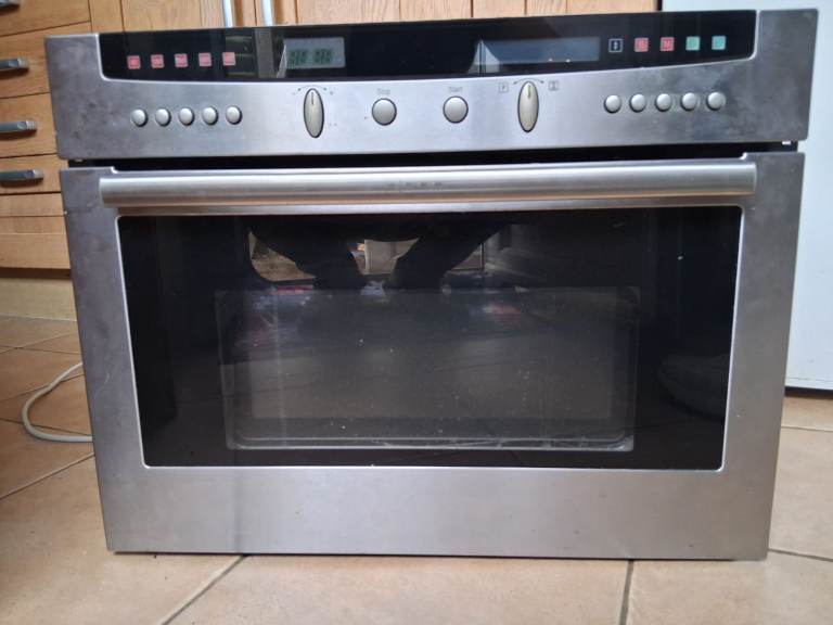 NEFF B6744N0GB/05 Compact Oven and Grill