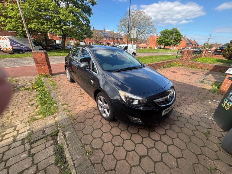 Vauxhall, ASTRA, Hatchback, 2011, Manual, 1364 (cc), 5 doors
