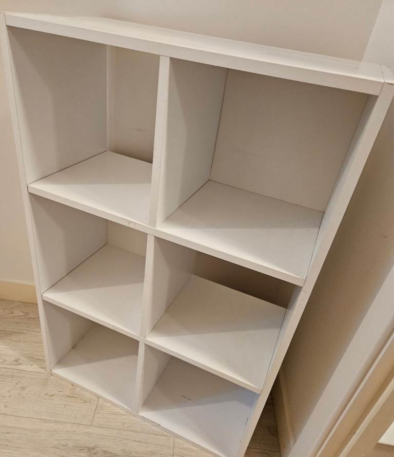 6 Cube Storage Unit Shelves - Free