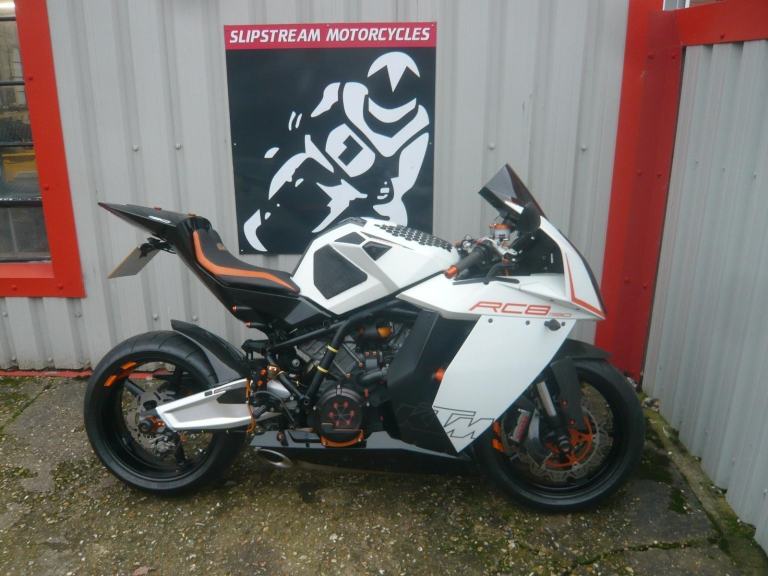 KTM 1190 RC8 2012 SPORTS BIKE 1000 R1 750 GSXR BLADE CBR ZX R RR DUKE 10 RACE