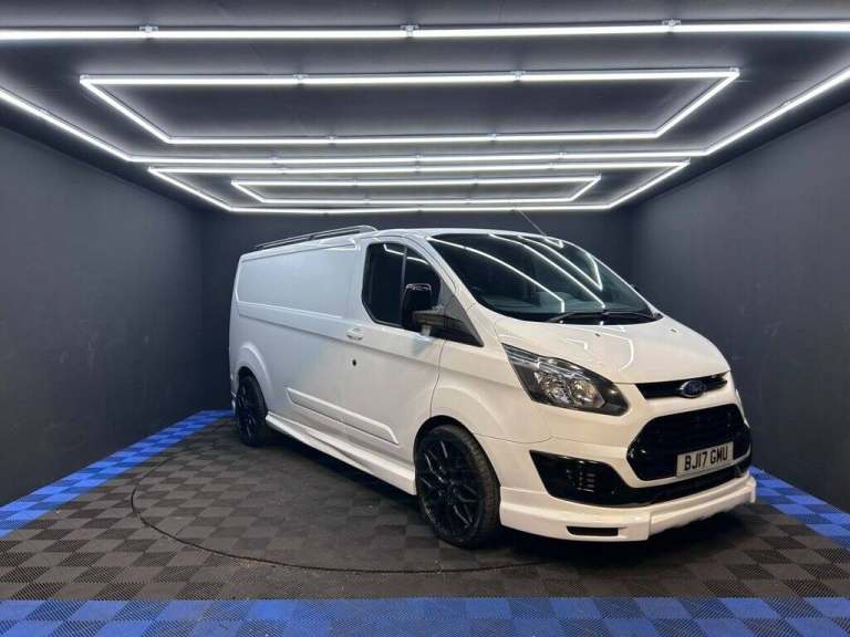 2017 Ford Transit Custom 2.0 TDCi 290 Panel Van 5dr Diesel Manual L2 H1 (157 g/km, 128 bhp) Panel...