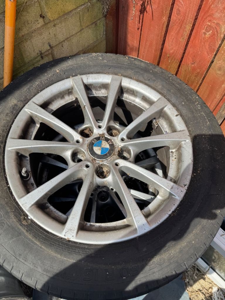 BMW f20-30 alloy wheels with tyres 