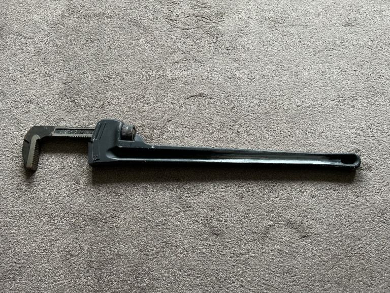 Clarke 36inch heavy duty forged aluminium pipe wrench