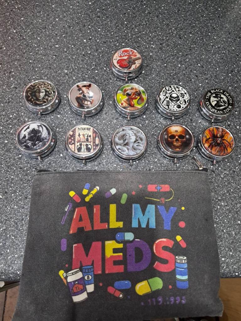 Medical tablets tins 