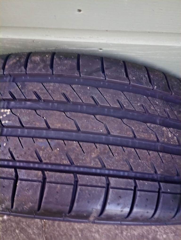 Car tyre 