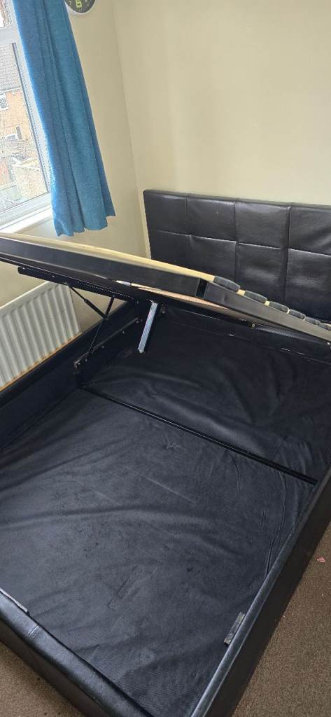 King size ottoman bed 