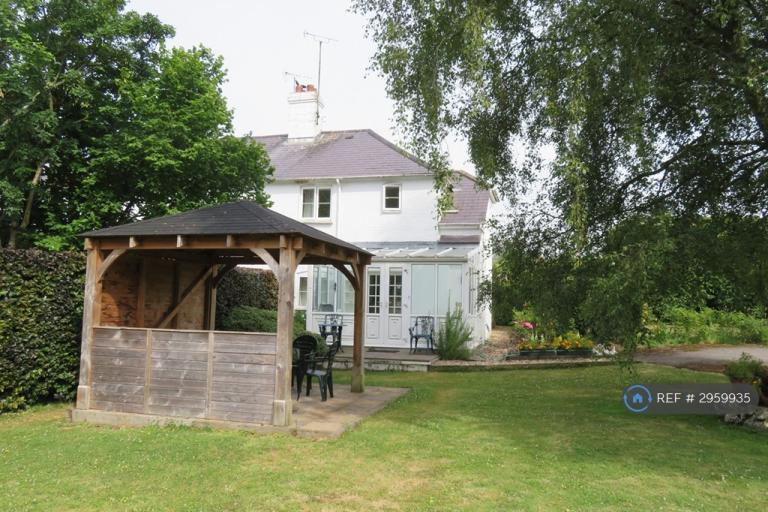 3 bedroom house in Near Winchester, Crawley, Winchester, SO21 (3 bed) (#2959935)
