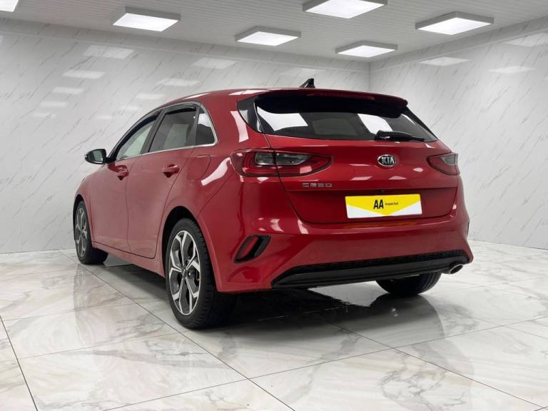 2018 Kia Ceed 1.4 T-GDi First Edition Hatchback 5dr Petrol Manual Euro 6 (s/s) (138 bhp)  Hatchba...