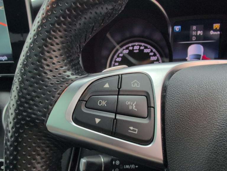 2018 Mercedes-Benz GLC GLC 220d 4Matic AMG Line Premium 5dr 9G-Tronic ESTATE DIESEL Automatic