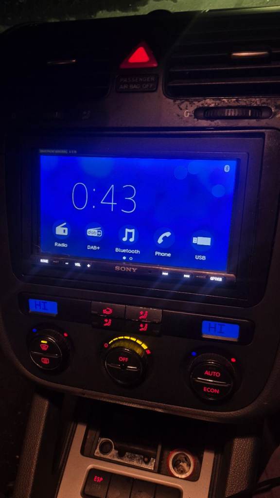 Sony XAV-AX3200 series