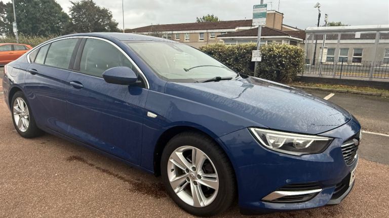 Vauxhall, INSIGNIA, Hatchback, 2019, Manual, 1598 (cc), 5 doors