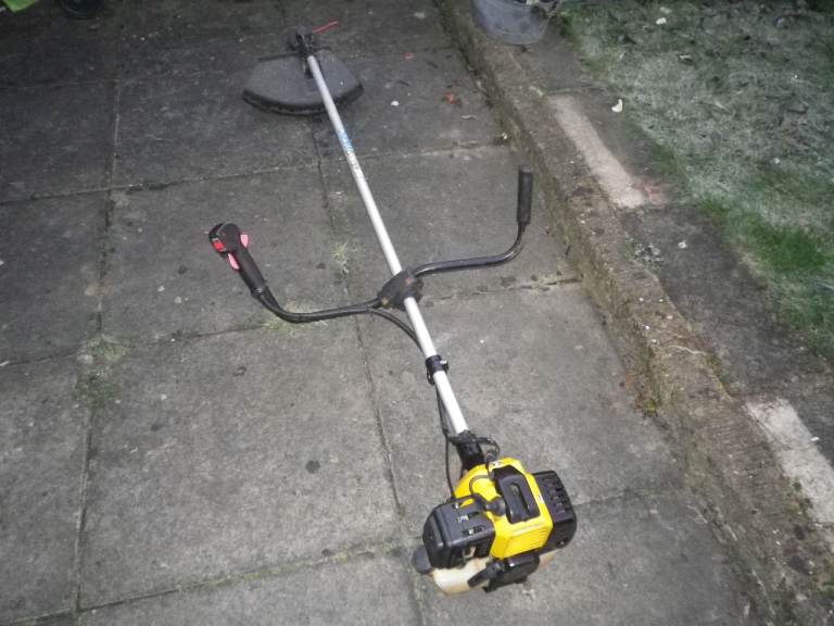 Large Grass Trimmer