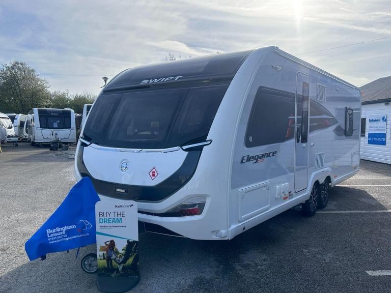 Swift Elegance Grande 850 L  Shaped Lounge / ATC / Solar Panel