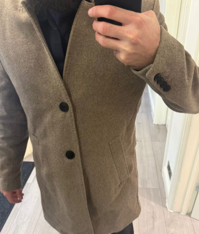 Men’s H&M 42R light brown overcoat - excellent condition 