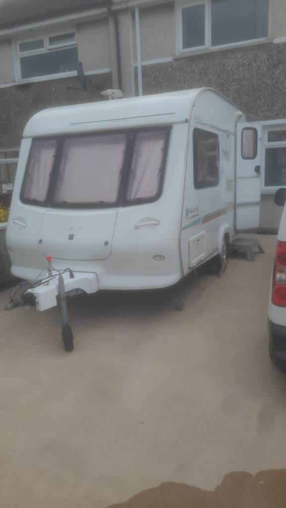 2 bearth caravan 