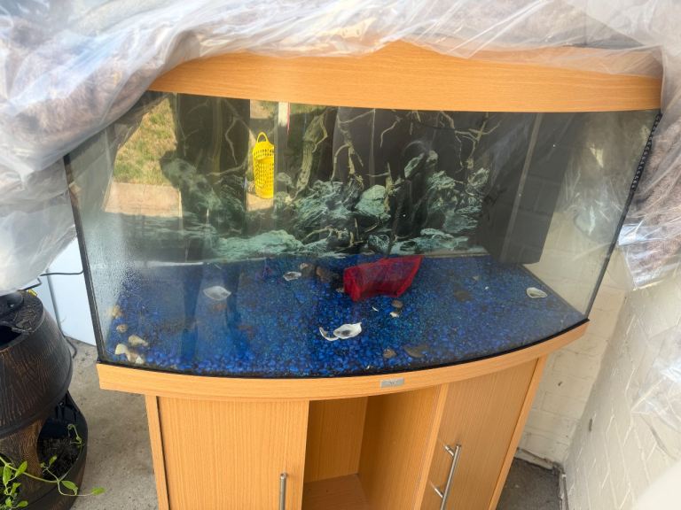 170 L fish tank