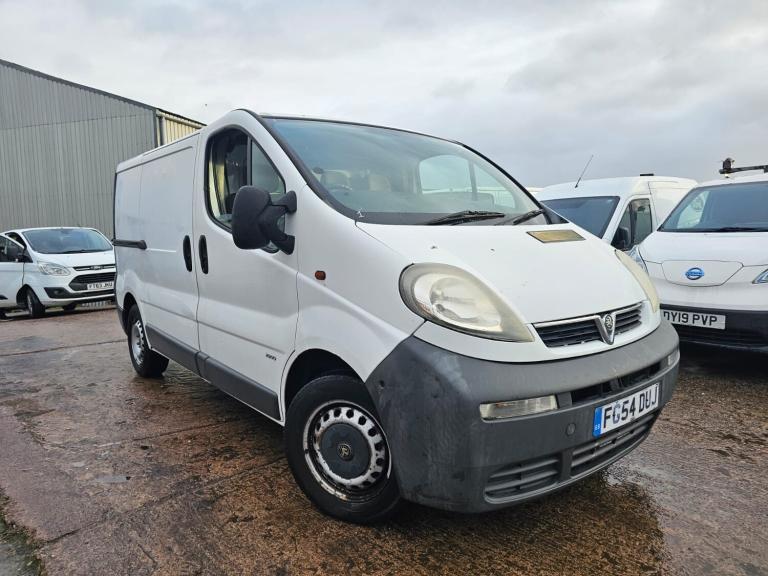 VAUXHALL VIVARO 1.9 DIESEL SWB NO VAT 